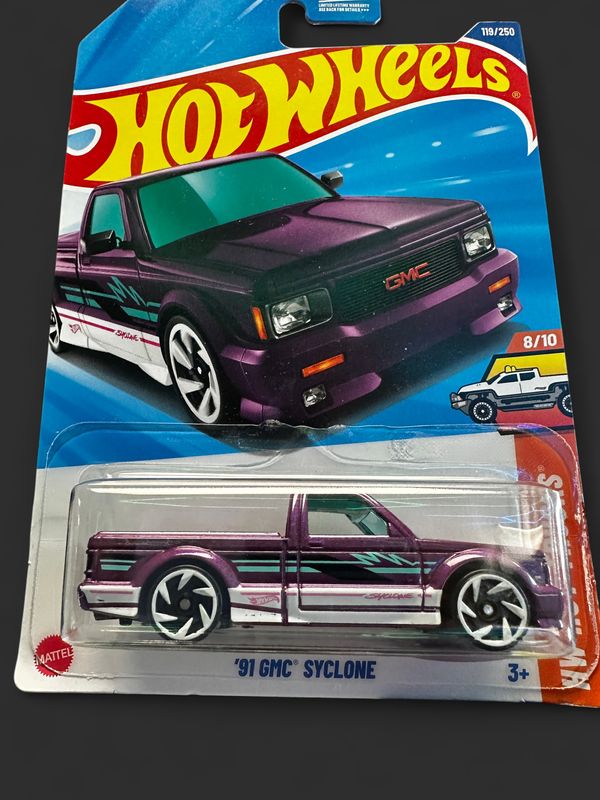 Hot Wheels 2025 Mainline Hot Trucks '91 GMC Cyclone