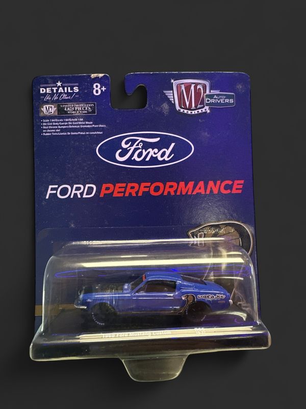 M2 Machines 1968 Ford Mustang Custom Drivers R65