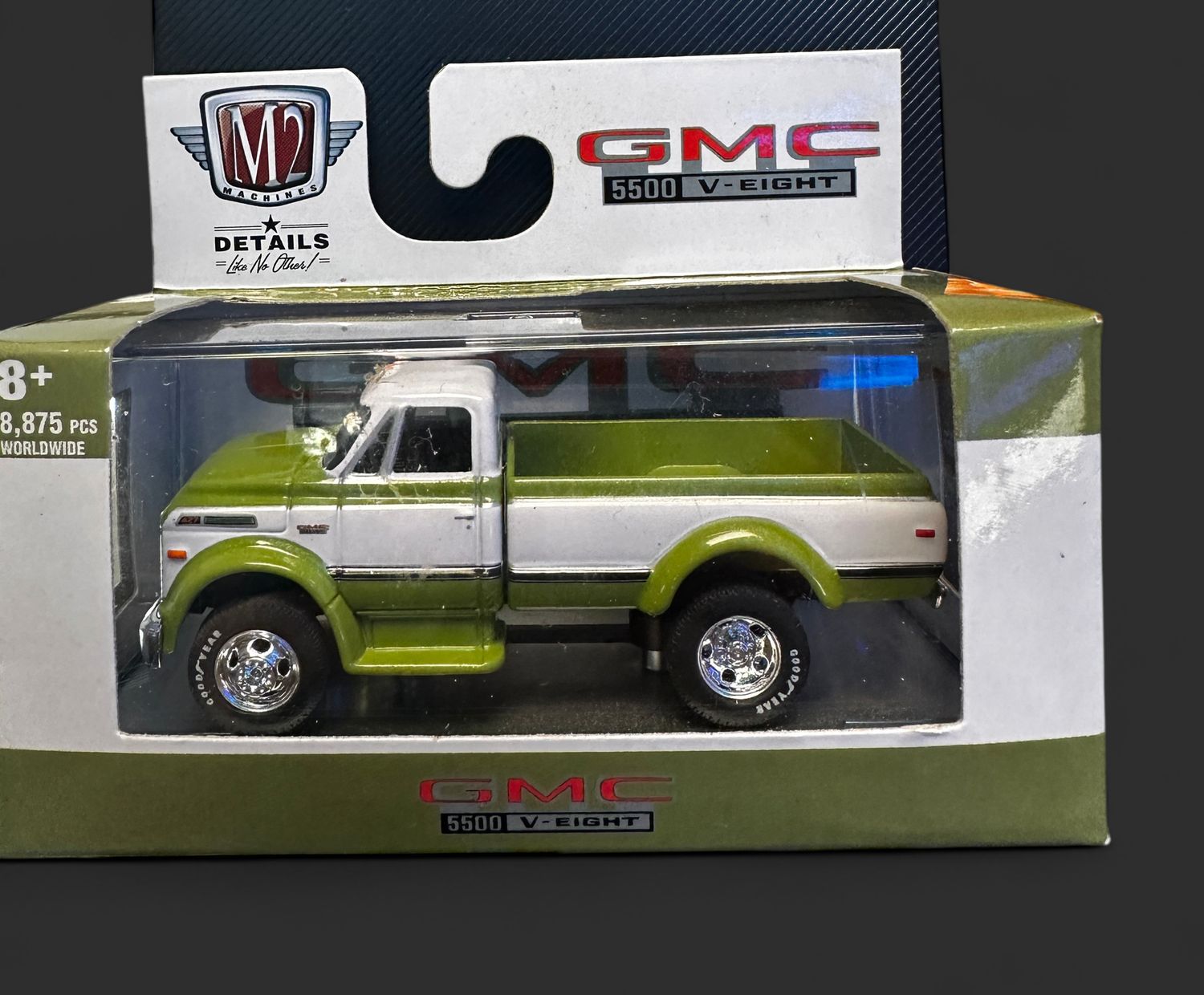 M2 MACHINES 1970 MERCURY COUGAR  XR7 RED  1:64 2010 DIECAST CASTLINE