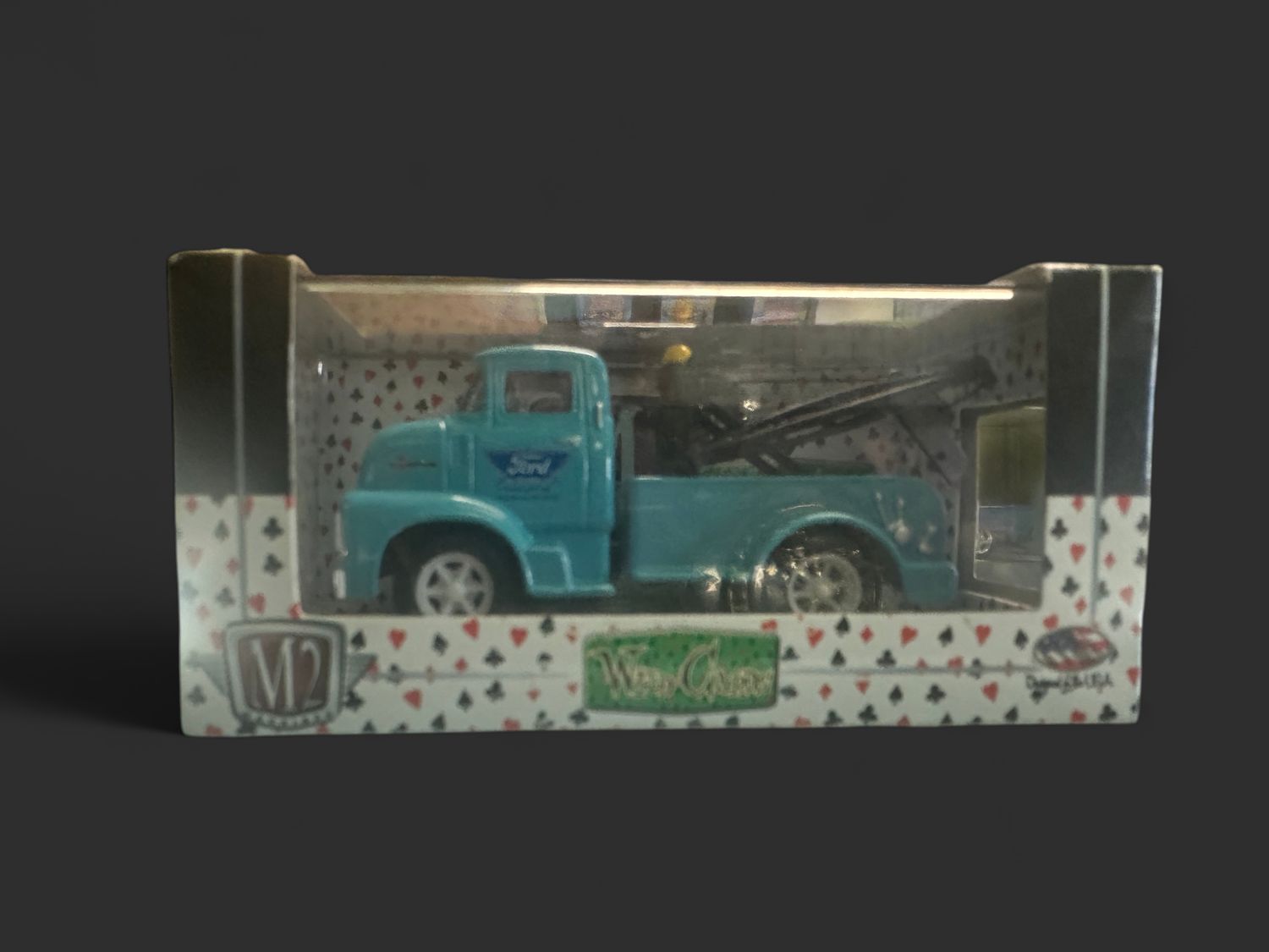 M2 Wild Cards 1956 Ford COE Tow Truck Wrecker, Blue, WC05, 1:64, NIB