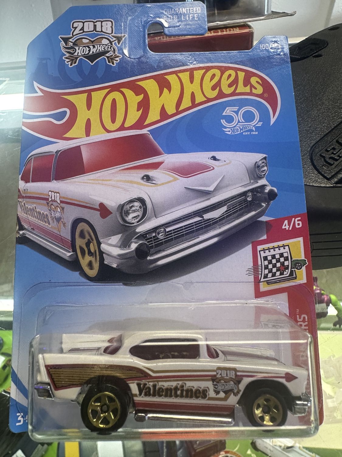 2018 Hot Wheels Factory Sealed Set ‘57 CHEVY Holiday Racers Valentines!