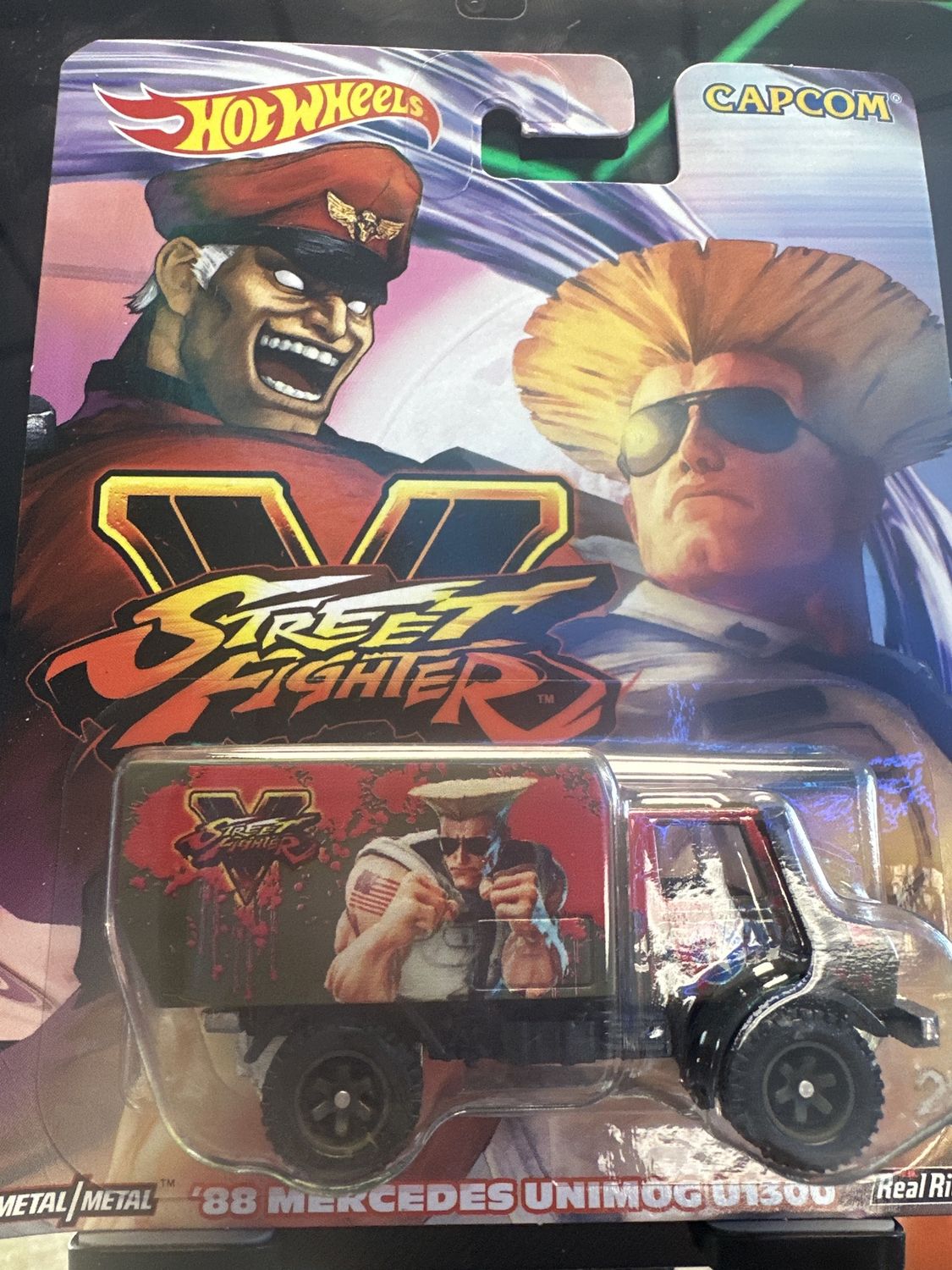 Hot wheels 88 Mercedes UNIMOG  U1300