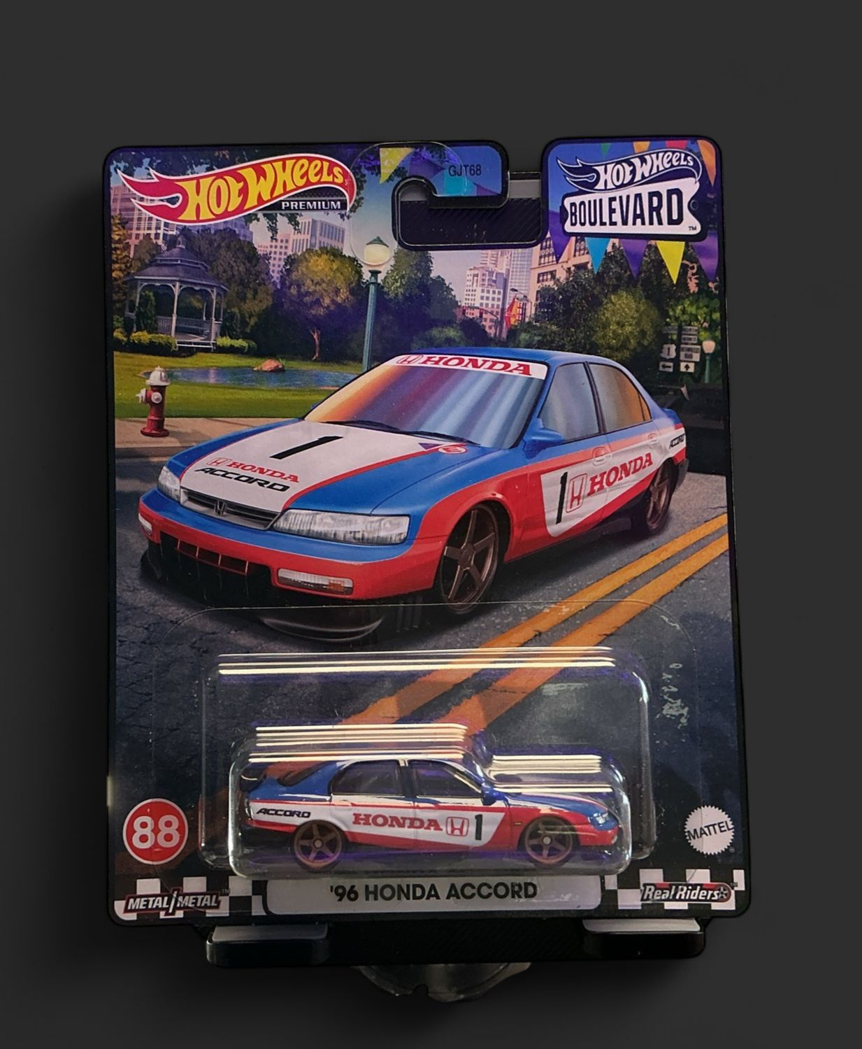 2023 Hot Wheels Premium Boulevard '96 HONDA ACCORD #88 red.white/blue