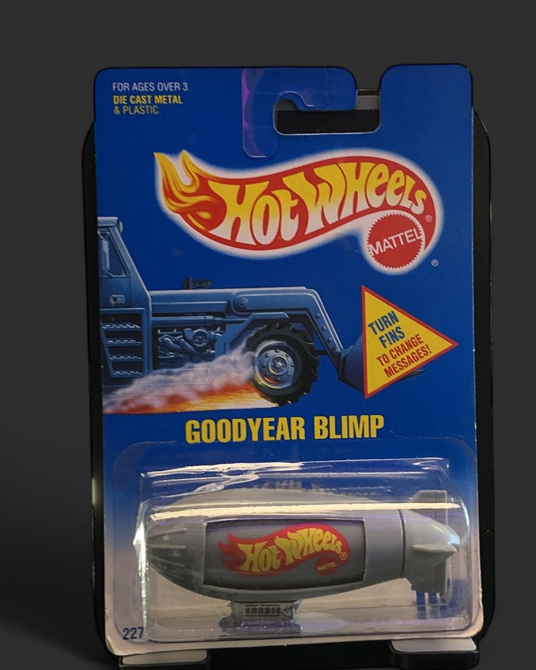 Hot wheels Goodyear blimp gray 194