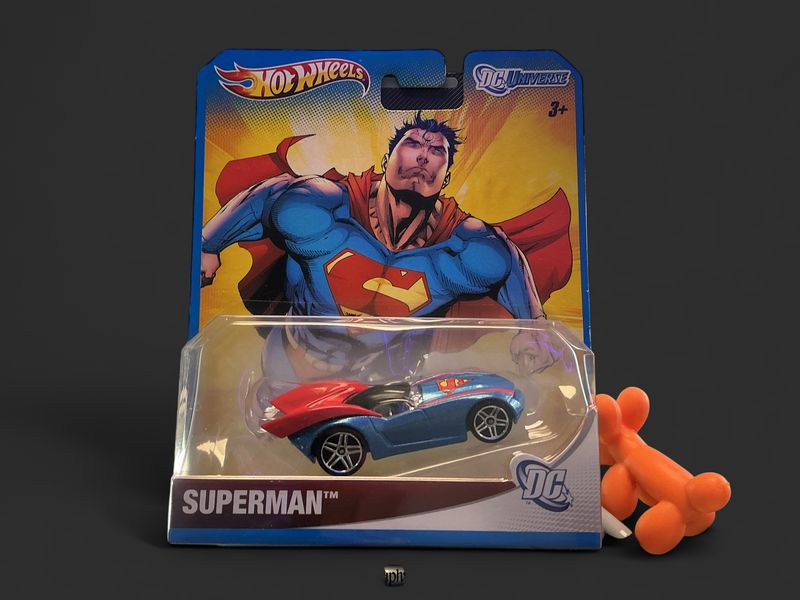 Hot wheels, Superman, DC universe