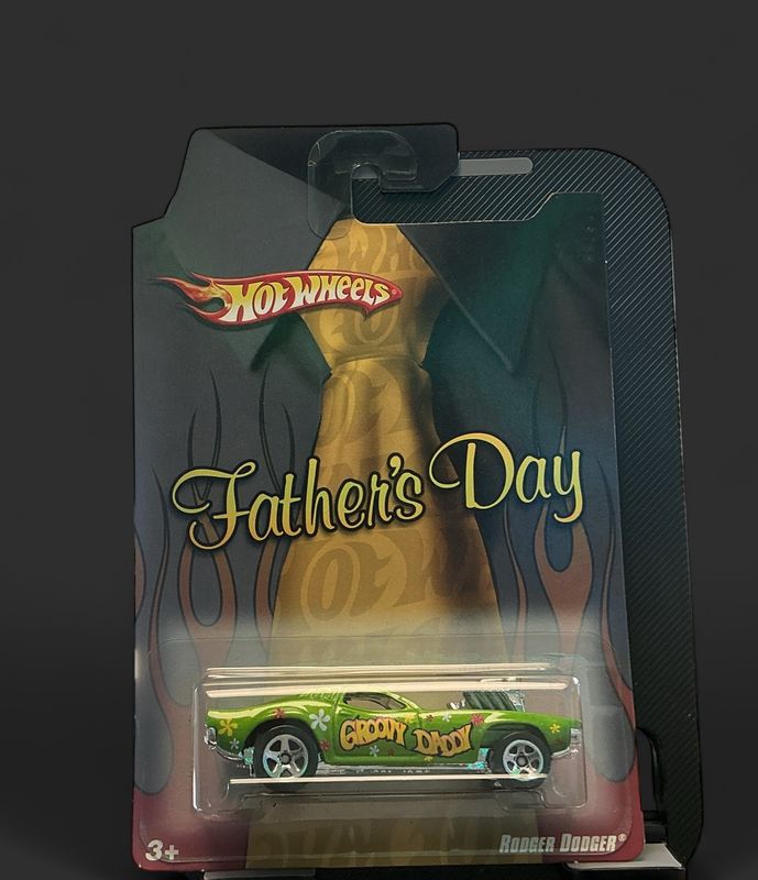Hot Wheels 2008 Father's Day Rodger Dodger Kmart Exlusive Green