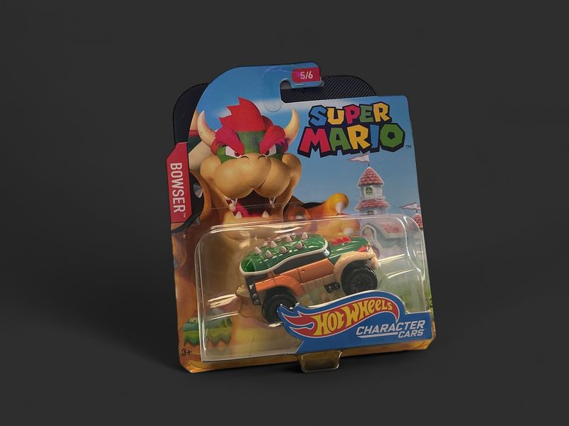 Hot Wheels Super Mario Bowser Character Car Diecast 1:64 NEW NIB