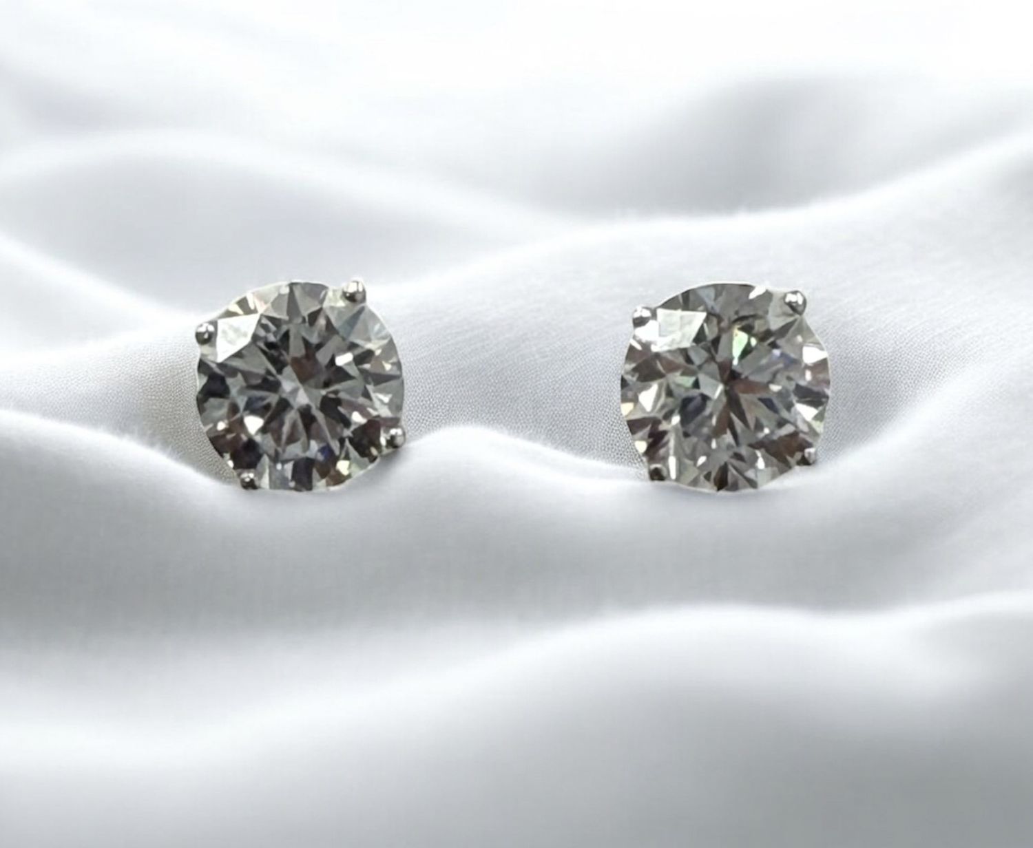 14K WG 2.25CTW LAB DIA STUDS