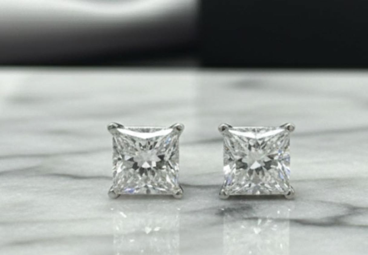 14KW 3.50CTW LGD PRINCESS STUD