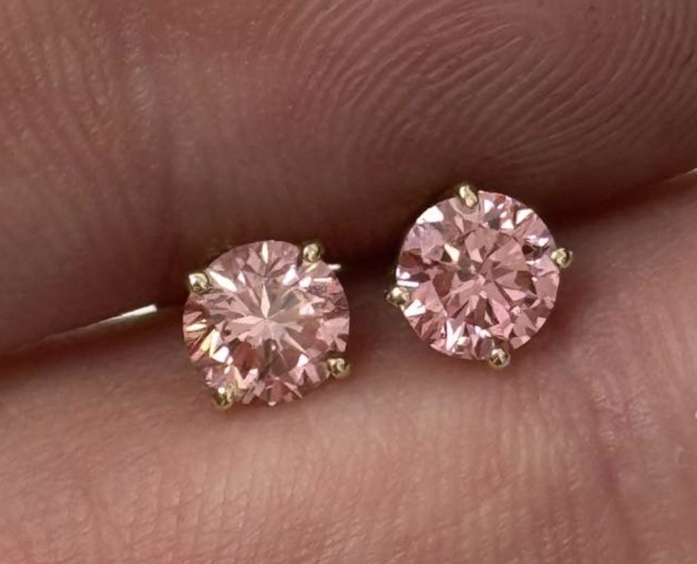 14KY 1.50CTW PINK LAB DIA STUDS