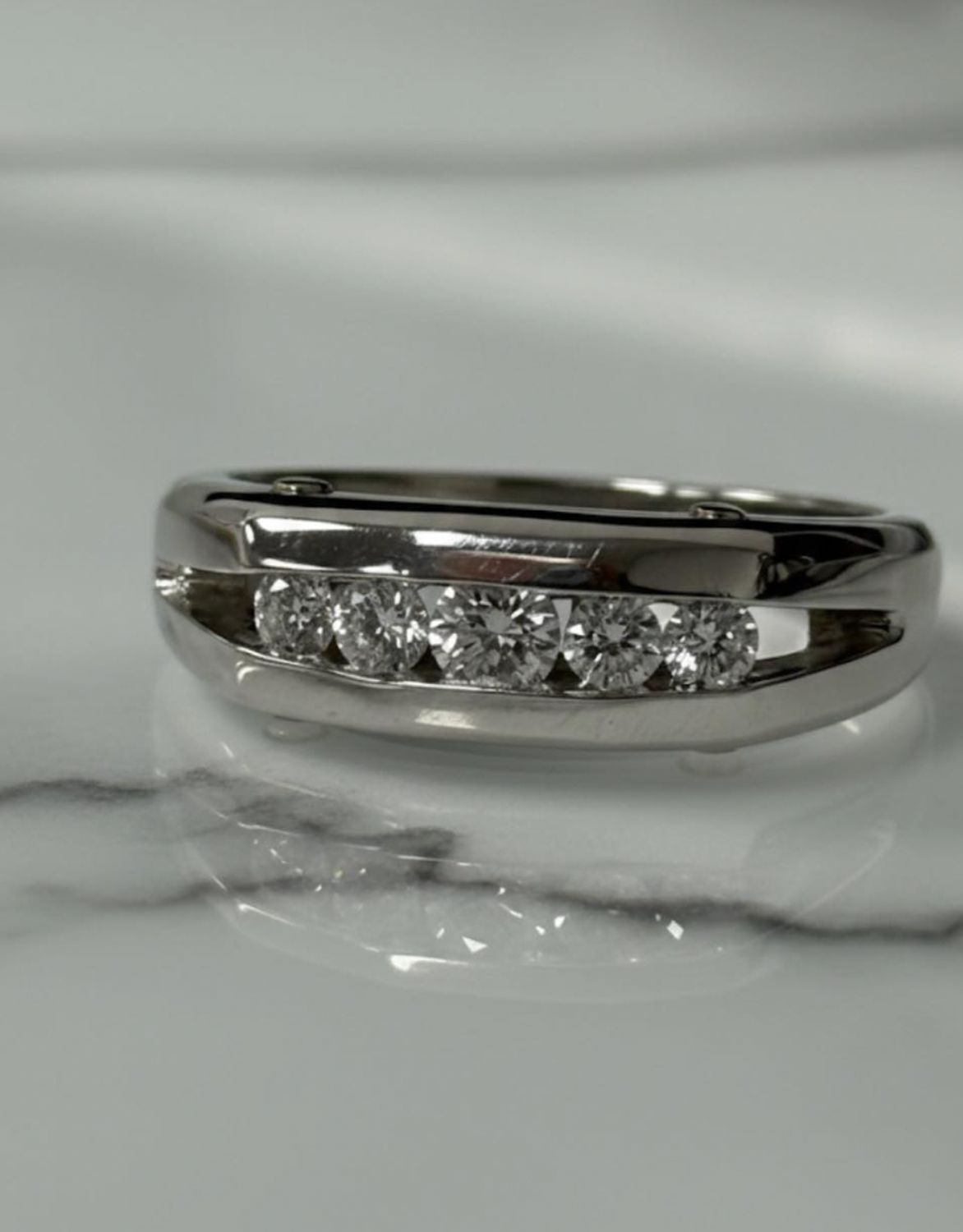 14KW .51TW LAB DIA MENS RING  5.3G