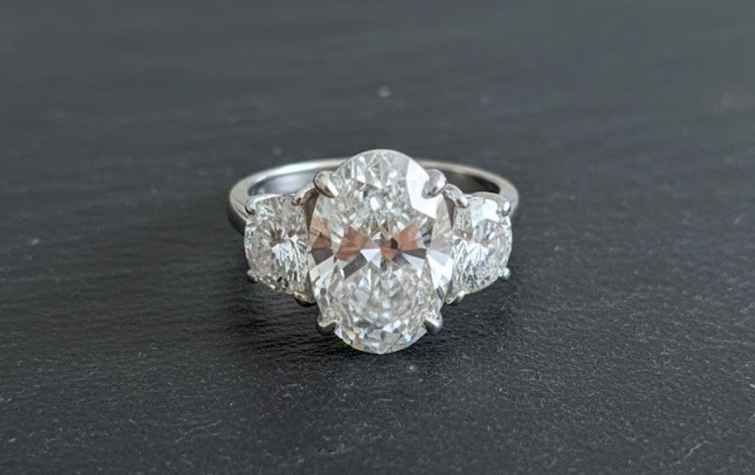 14K 6.90CTTW 5.45CTR OVAL LAB RING
