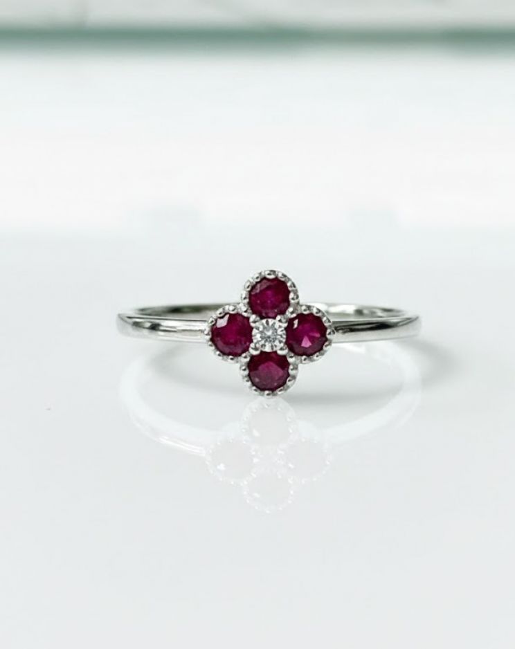 10K RUBY .03TW DIA CLOVER RING