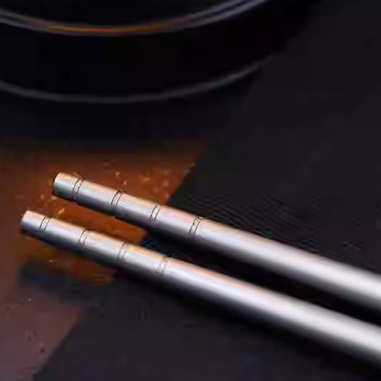 SilverAnt 純鈦折疊筷子 Ultralight Titanium Collapsible Folding Travel Chopsticks