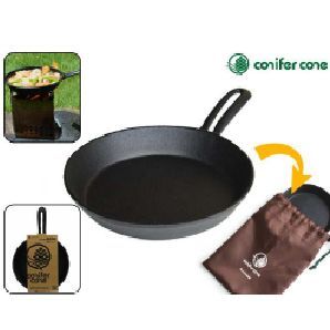 Conifer Cone Castiron Skillet 鑄鐵鍋 (日本進口)｜均勻導熱