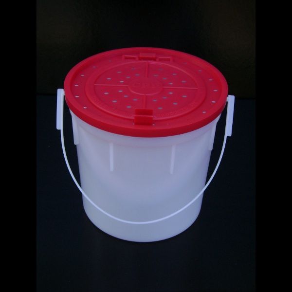 CPP 4 Quart Minnow Bucket 50055