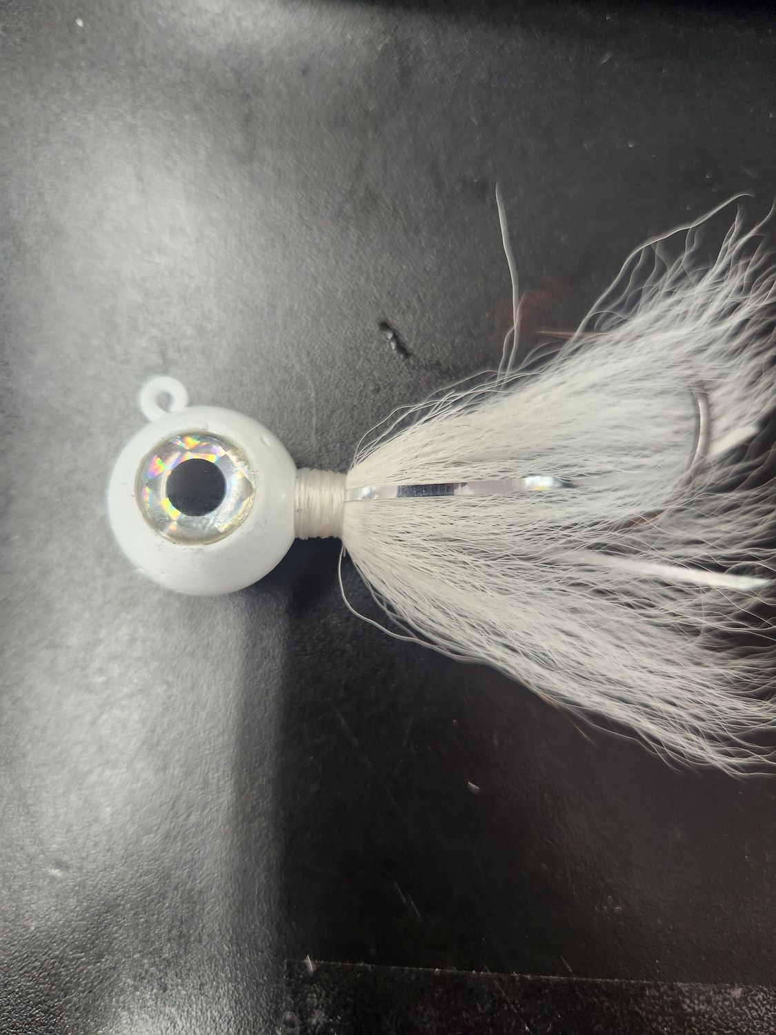 Jersey Hooker Round Head Bucktail, Color: White, Size: 1oz