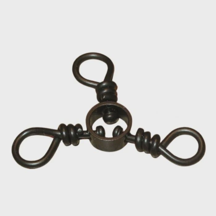 Fin Strike Black 3 Way Swivels Size 6