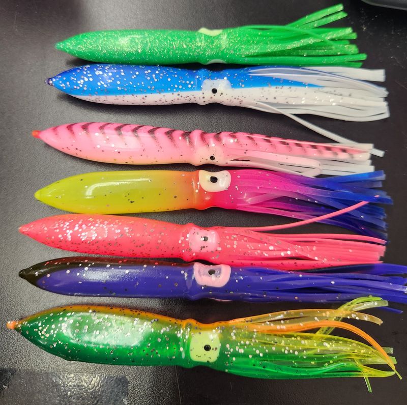 Sea Striker 6" Bulbhead Shell Squids 1pk