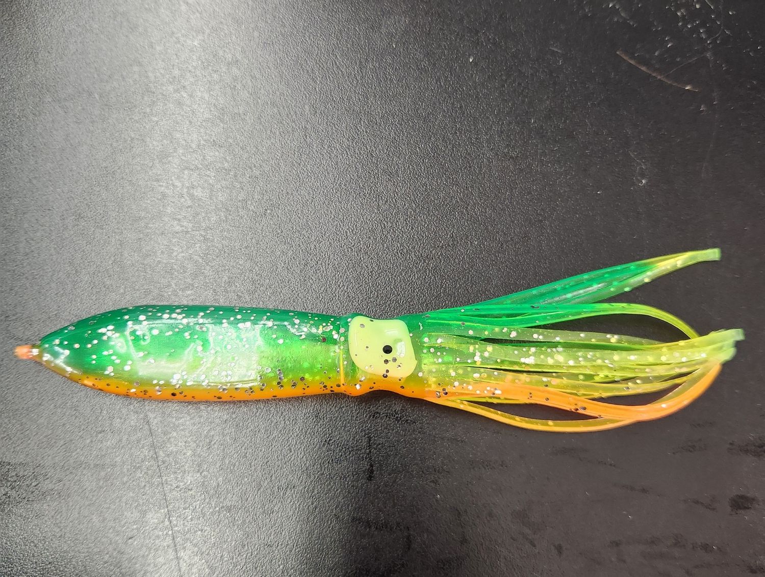 Sea Striker 6" Bulbhead Shell Squids 1pk, Color: Zucchini