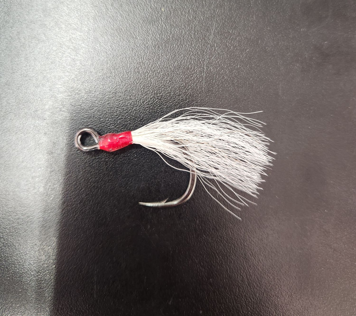 Jersey Hooker In-Line Dressed Teaser Hook, Color: White