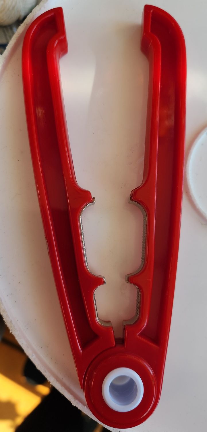 Plastic Crab Cracker