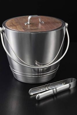 Ice &amp; Beverage Buckets