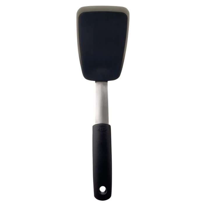 Nylon Flexible Turner, Size: 11" Small