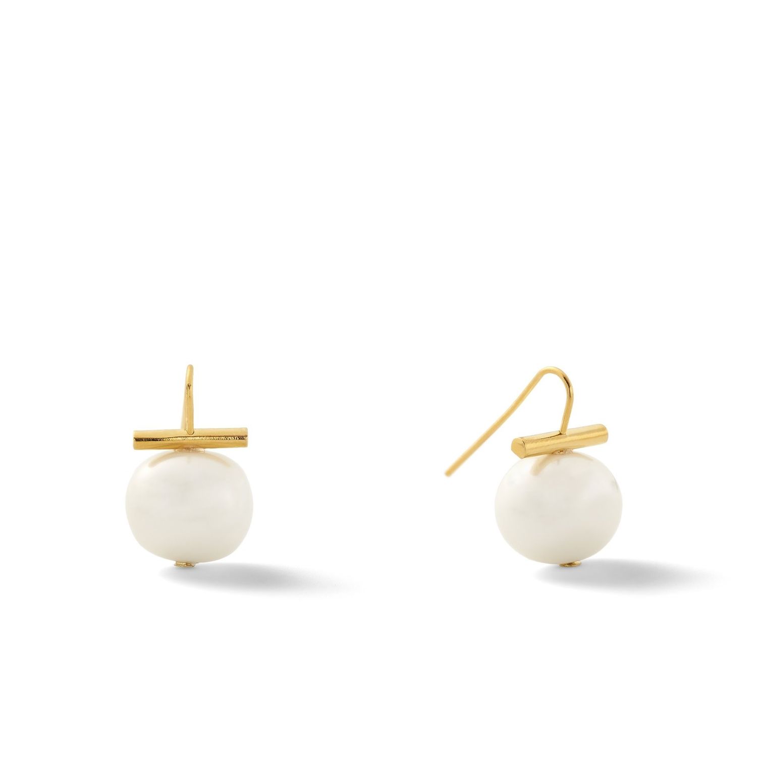 Classic Medium Pebble Pearls, Color: Gold White