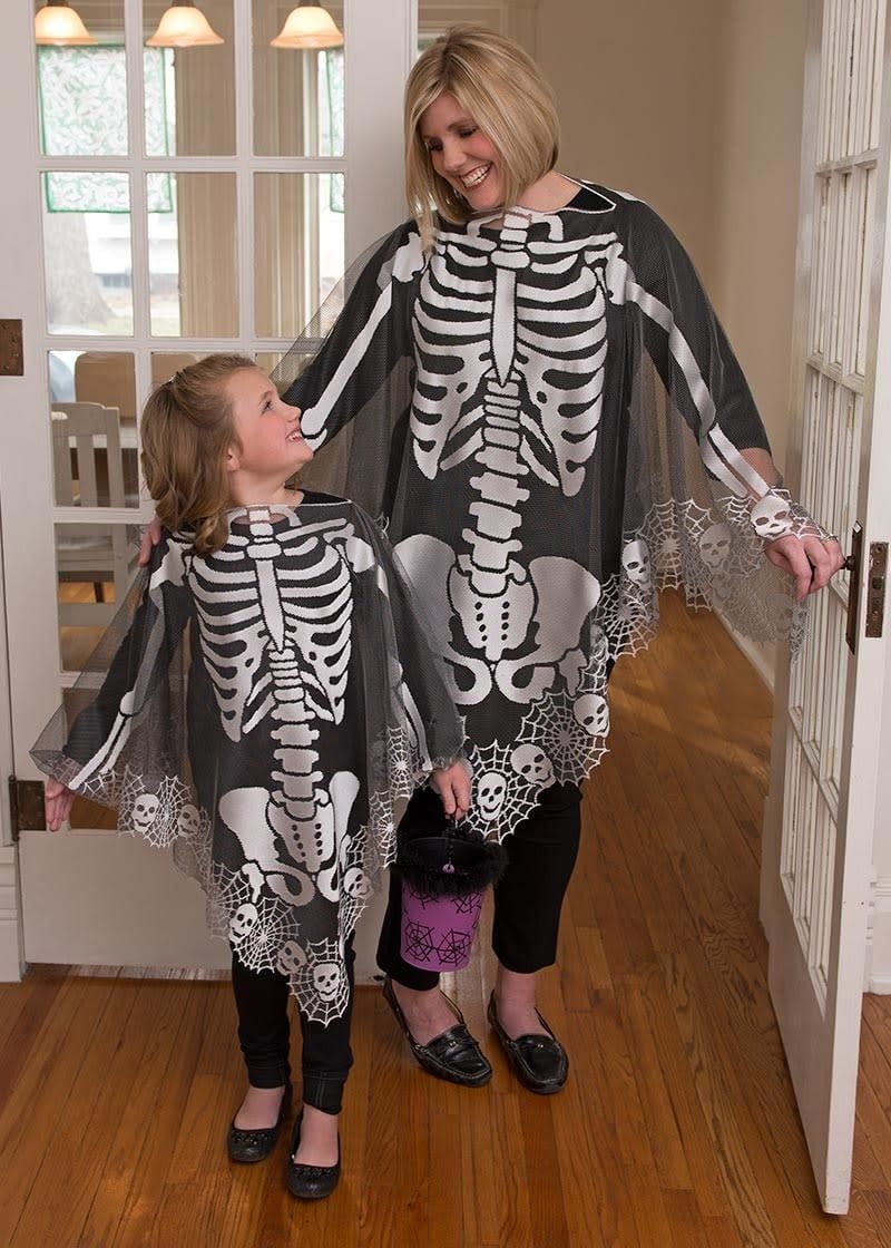 Skeleton Poncho - Pewter, Size: 45"x45"
