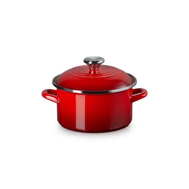 Traditional Petite Stockpot 3.8 Qt, Color: Cerise