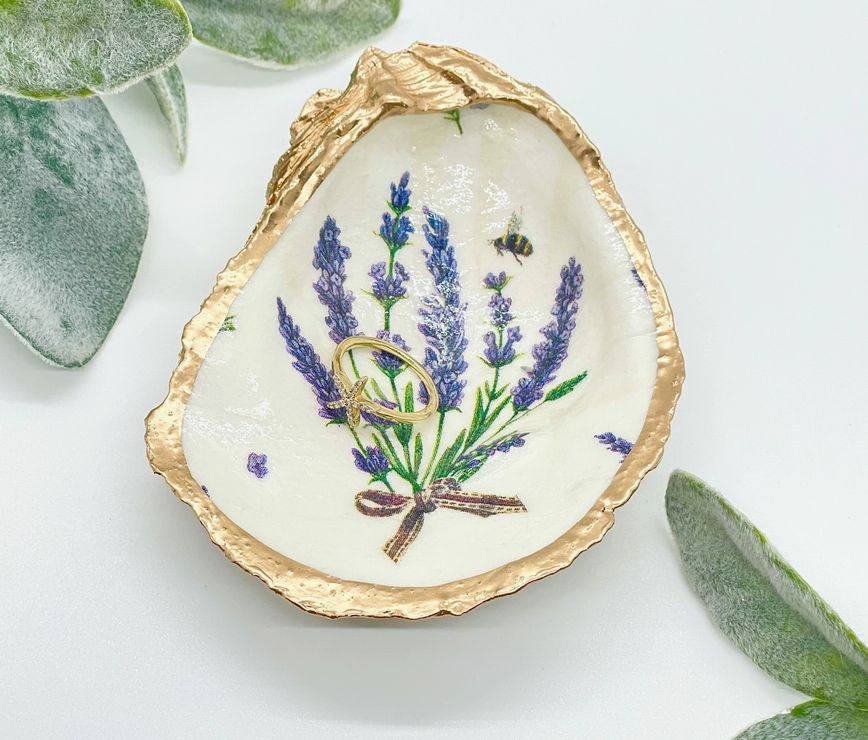 Lavender Bunch Oyster Trinket Dish