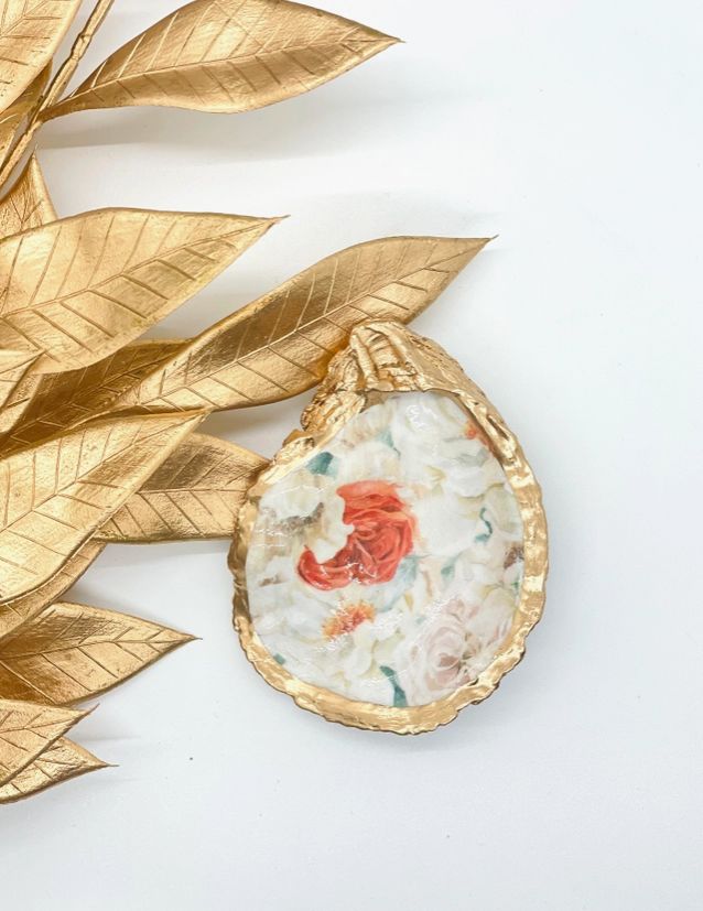 Boho Floral Oyster Trinket Dish