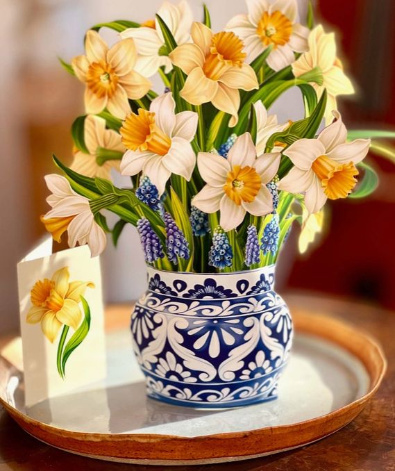 English Daffodils Pop-Up Greeting Card