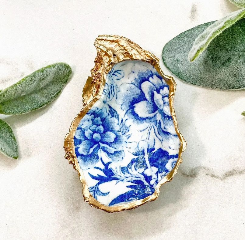 Blue Flowers Oyster Trinket Dish