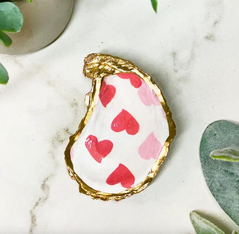 Sweetheart Oyster Jewelry / Trinket Dish