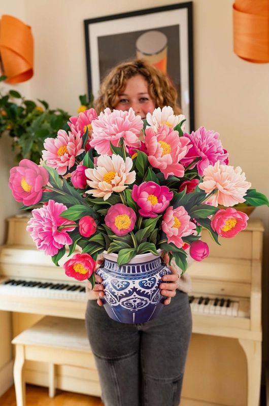 Grande Peony Paradise Pop-Up Card Bouquet