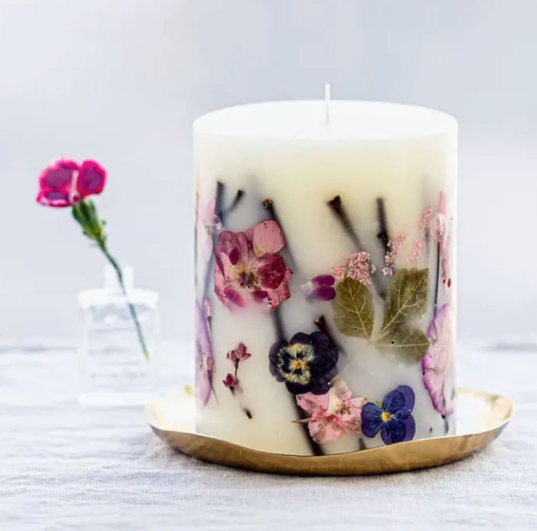 Small Round Botanical Candle - Blushing Rosewood