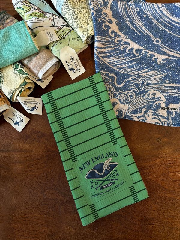 NE Patriots Green Hand Towel 16" x 24"