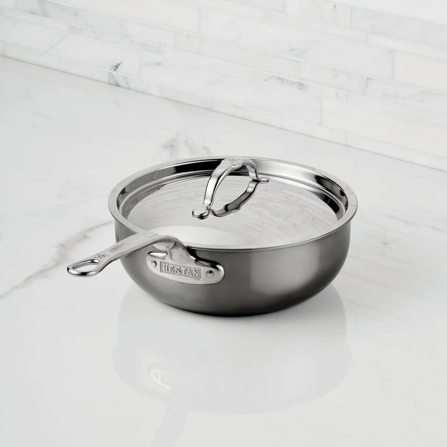 NanoBond Covered Essential Pan 3.5 Qt