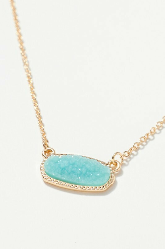 Druzy Pendant Necklace