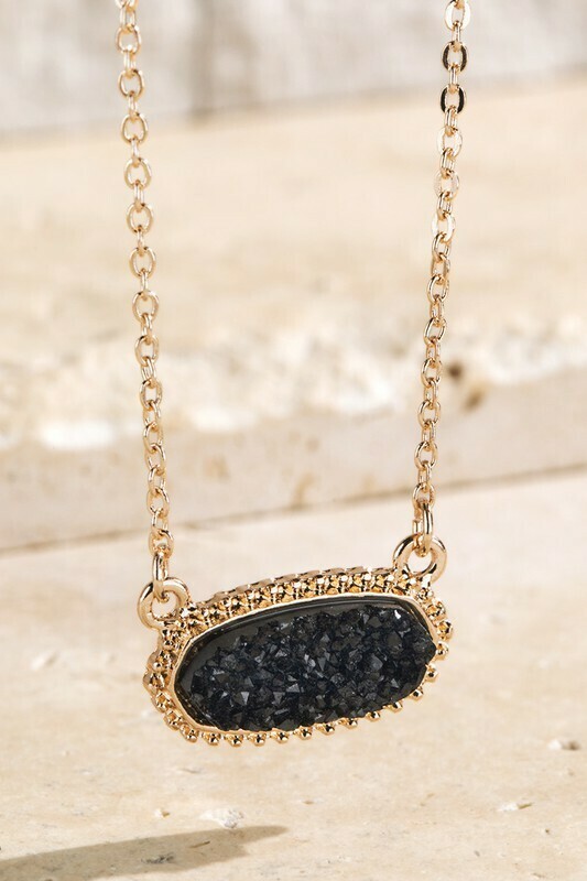 Druzy Pendant Necklace