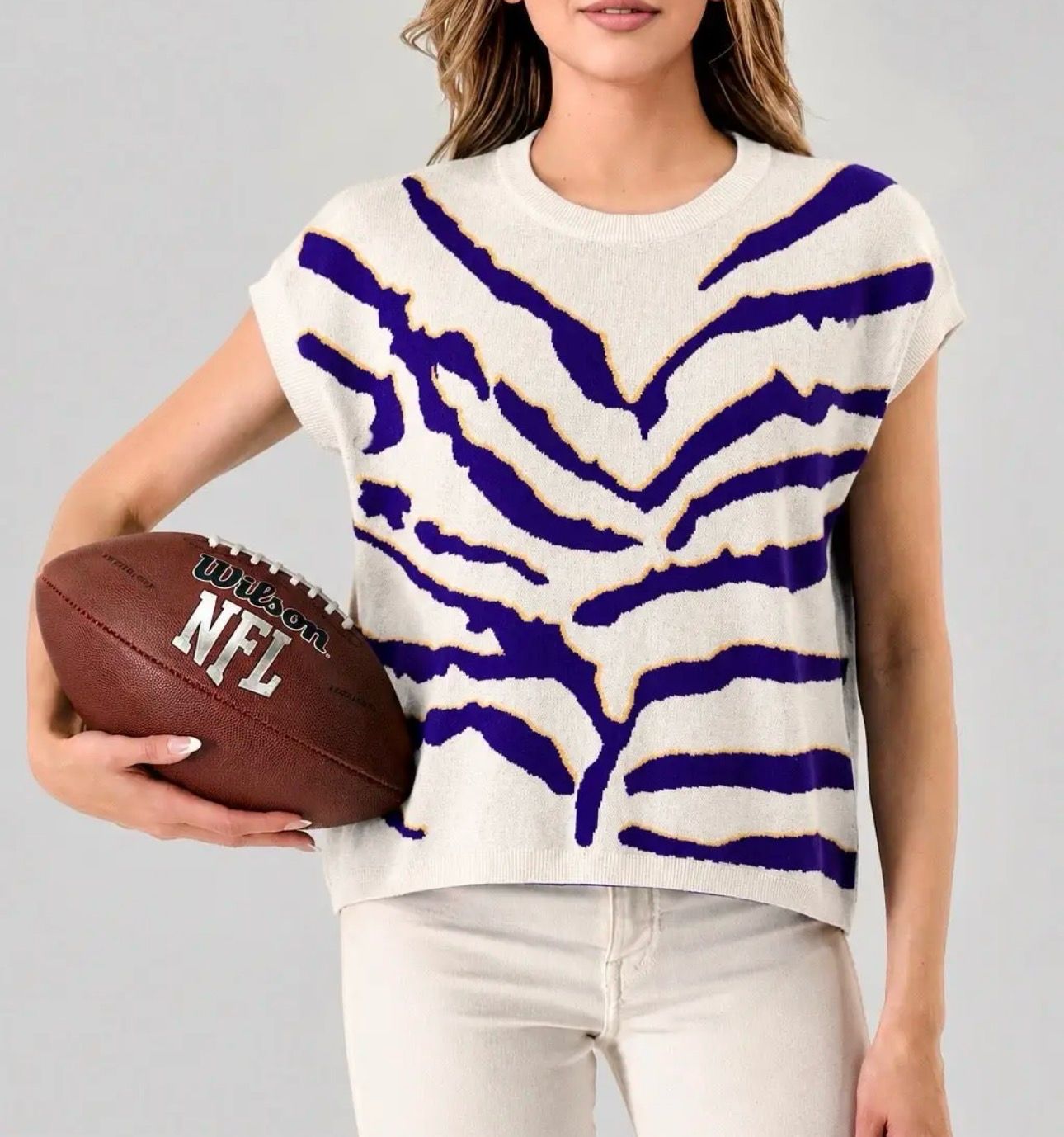 Tiger Stripe Short Sleeve Sweater Top