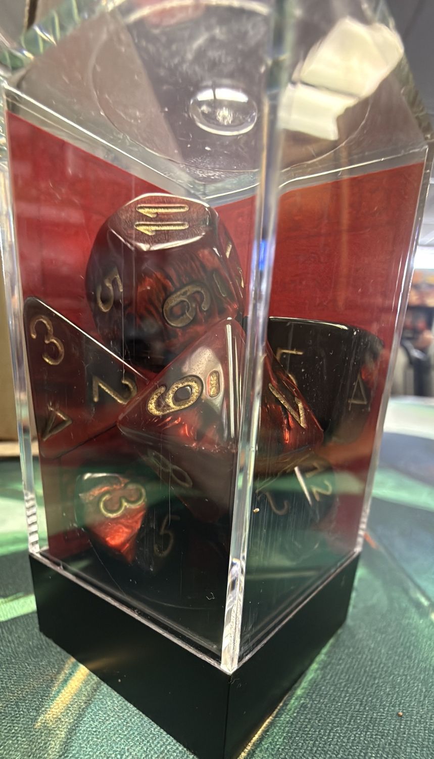Gemini Dice: Black-Red/Gold 7-set