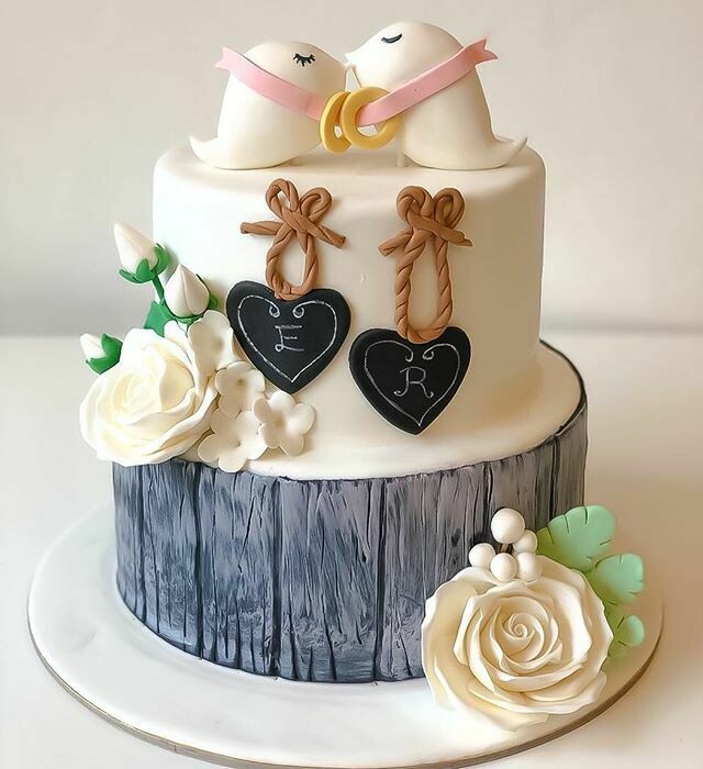 2 Birds theme Wedding Cake - 3D