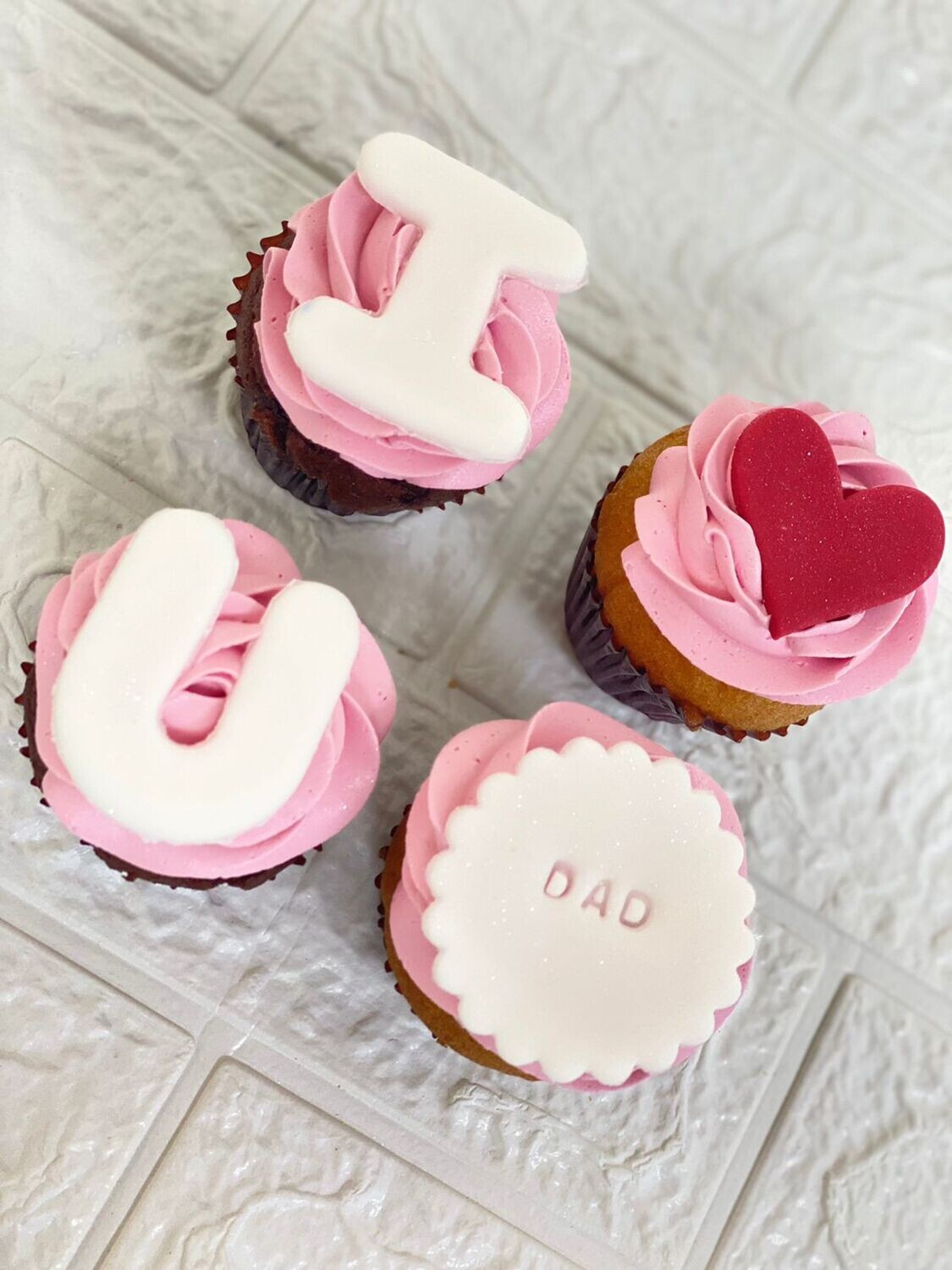 I ❤️ U DAD Cupcakes Set