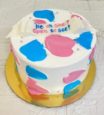 Gender Reveal Buttercream Cake