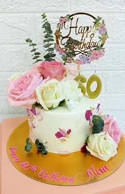Beautiful Roses and Buttercream cake for Lady