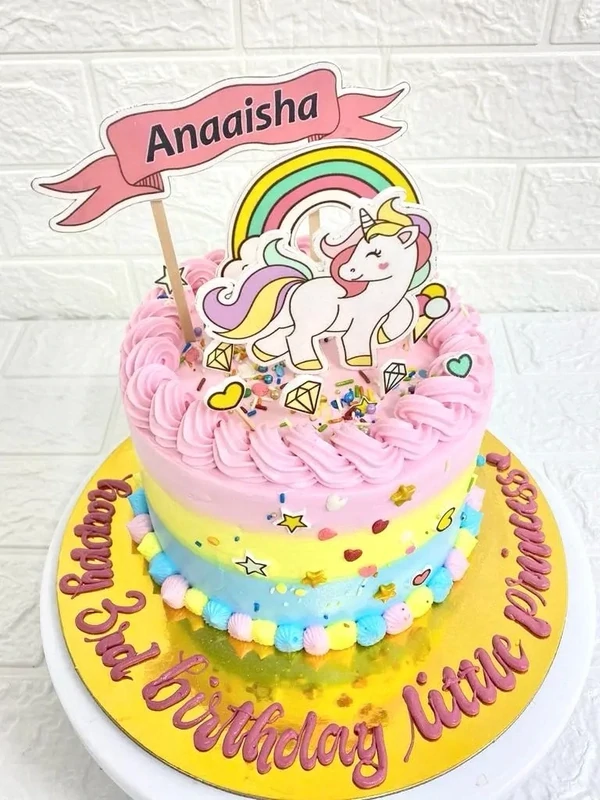 Unicorn Buttercream cake with prints