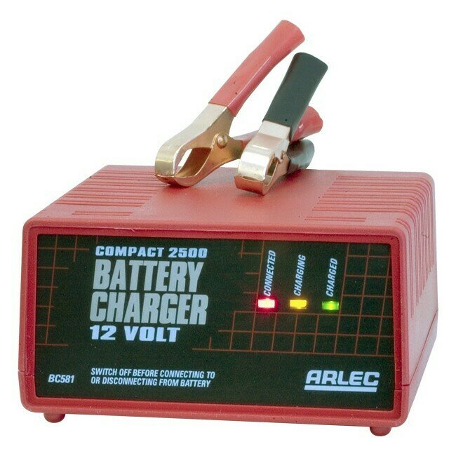 2.5AMP AUTO BATTERY CHARGER